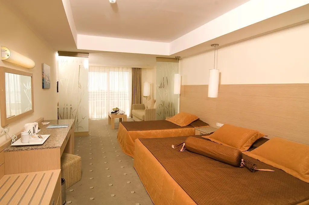 Sealight Resort Hotel Kusadasi