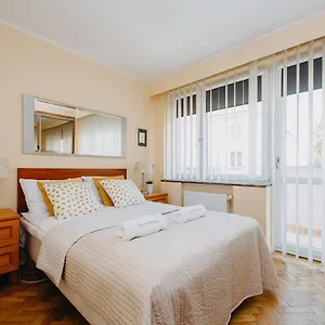Апартаменты Shortstaypoland Warecka